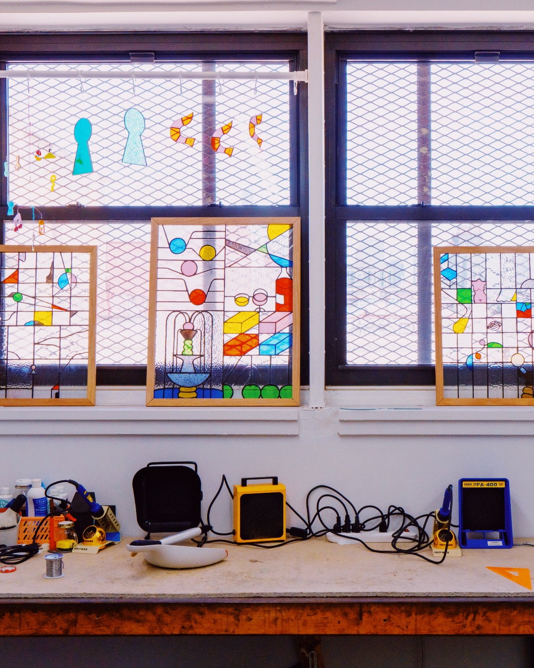 Sacha Carlos-Raps glass studio